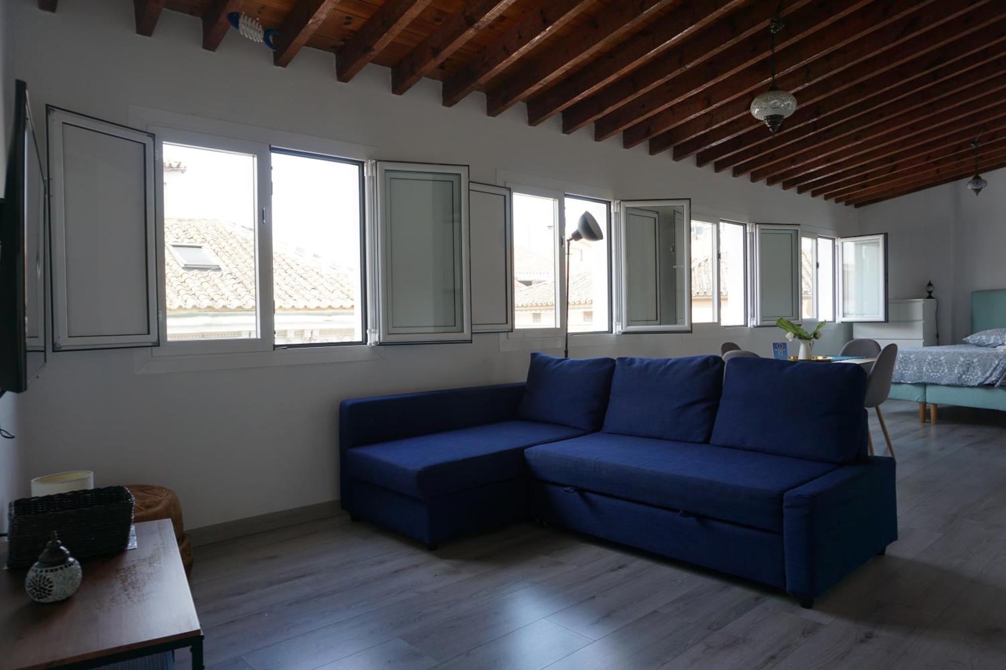 מאלגה Apartamentos Mediterranea Centro מראה חיצוני תמונה